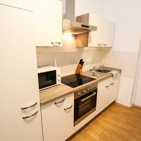 Checkvienna - Hagenmuellergasse Apartment Bagian luar foto