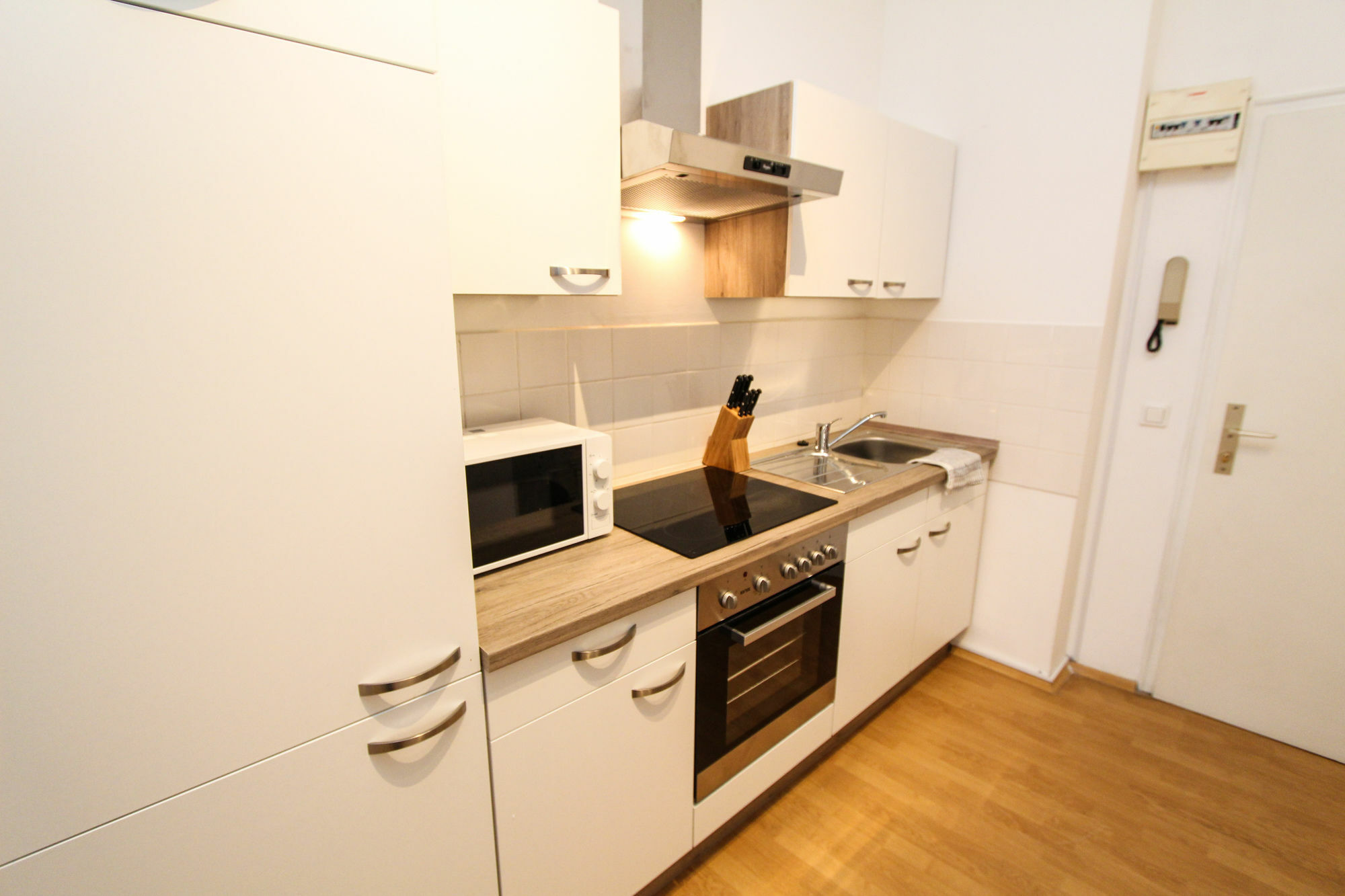 Checkvienna - Hagenmuellergasse Apartment Bagian luar foto