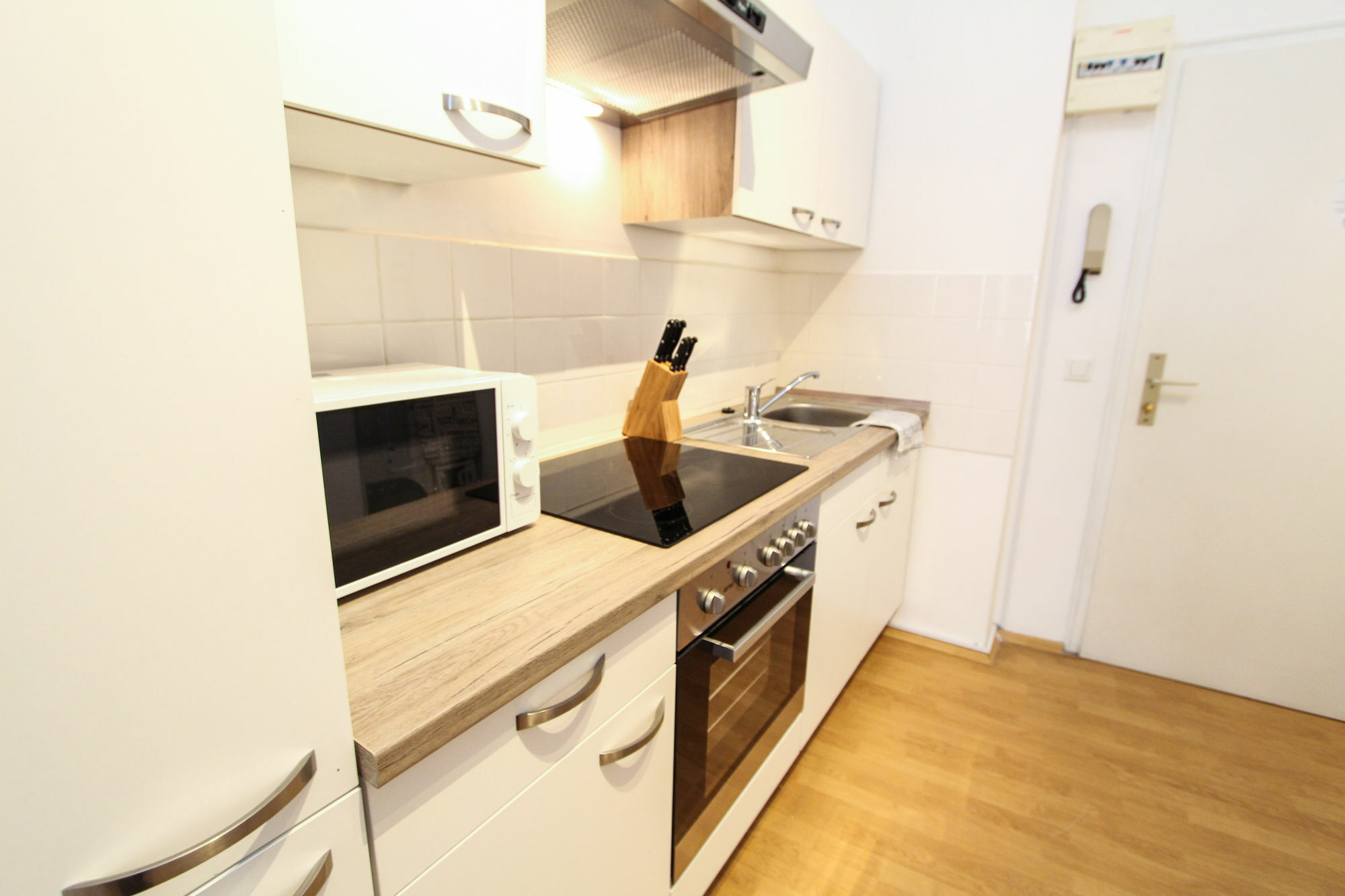 Checkvienna - Hagenmuellergasse Apartment Bagian luar foto